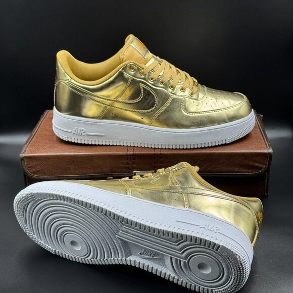 Wmns Nike Air Force 1 SP 'Liquid Metal - Gold' - Picture 9 of 13